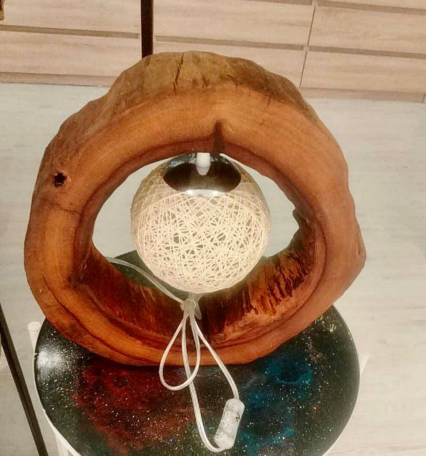 Radiate Warmth and Style: Rustic Camphor Wood Lamp with Flickering Fire Effect LED.