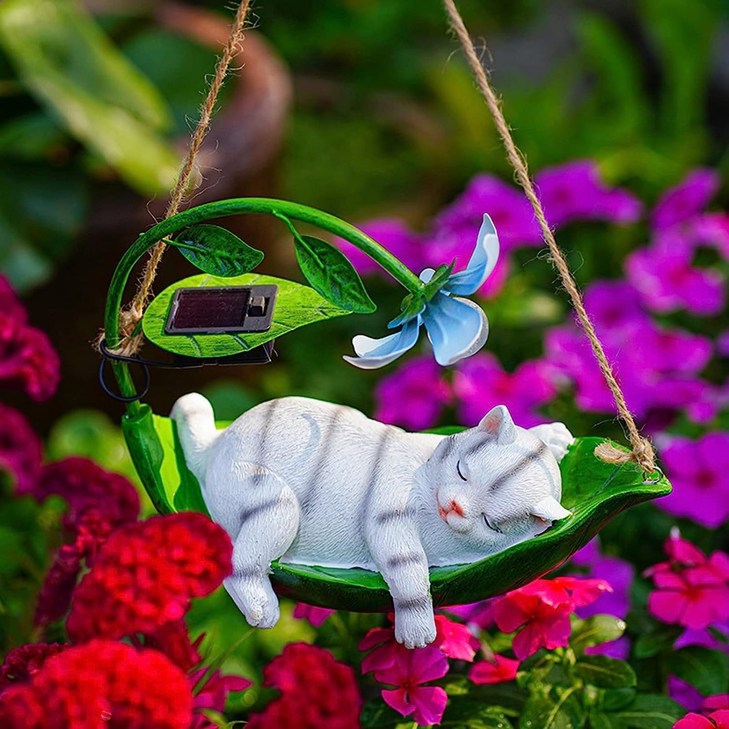 Outdoor Animal Solar Lights Whimsical Garden Decorations for a Playful Glow
